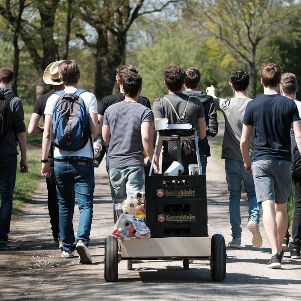 Bollerwagen dpa