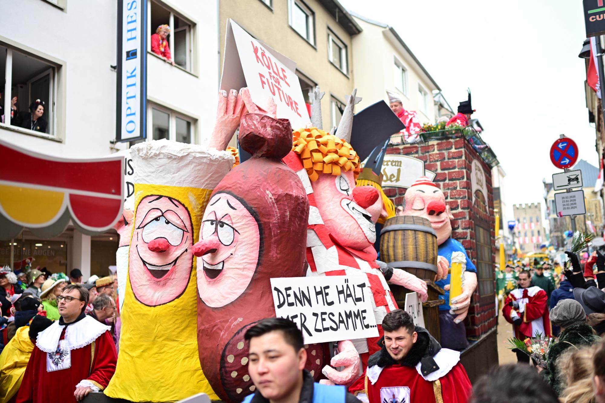 Rosenmontagszug Köln 1
