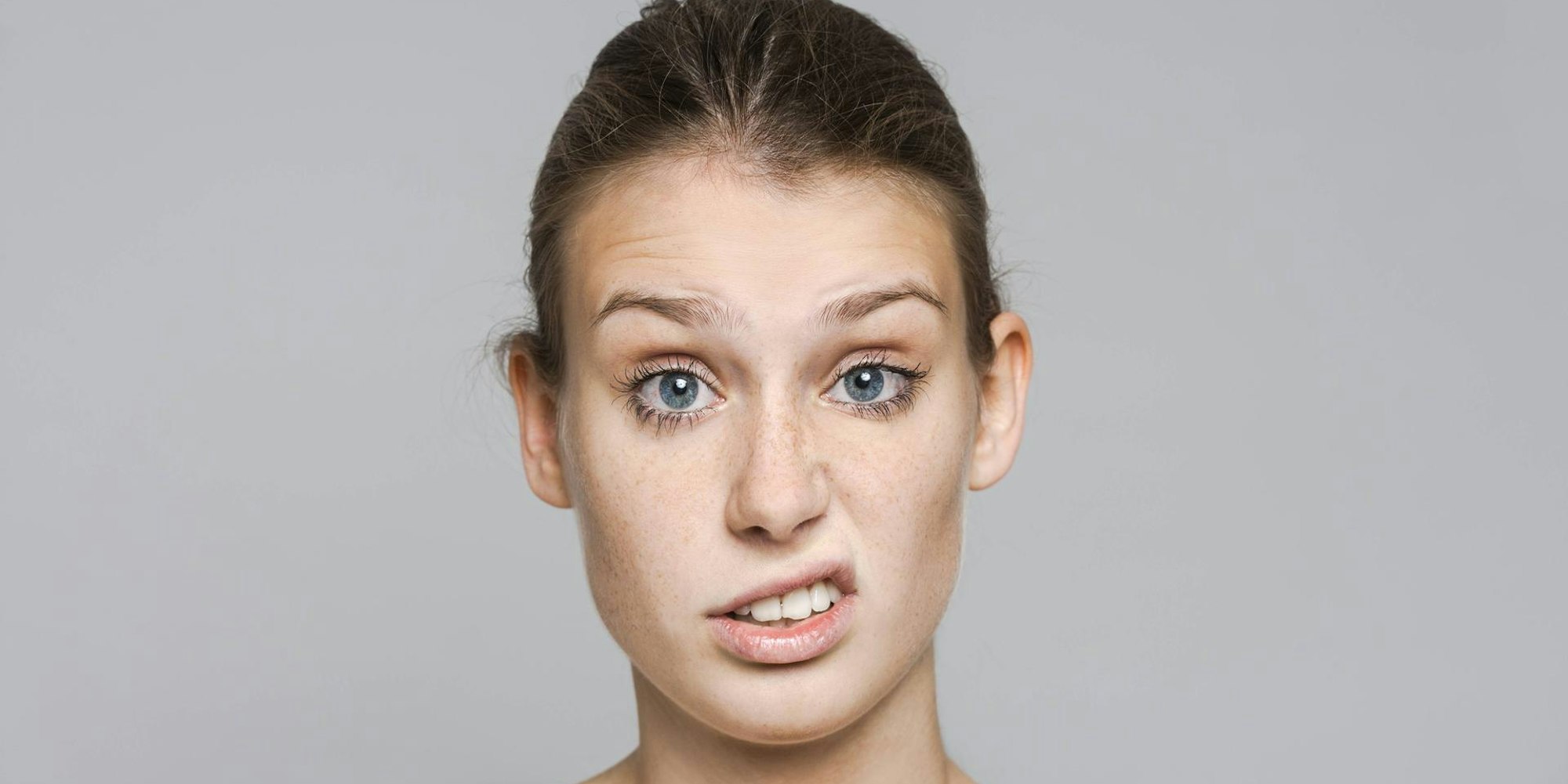 imago frau hä grimasse