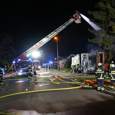 Feuer Kirmeswagen Euskirchen