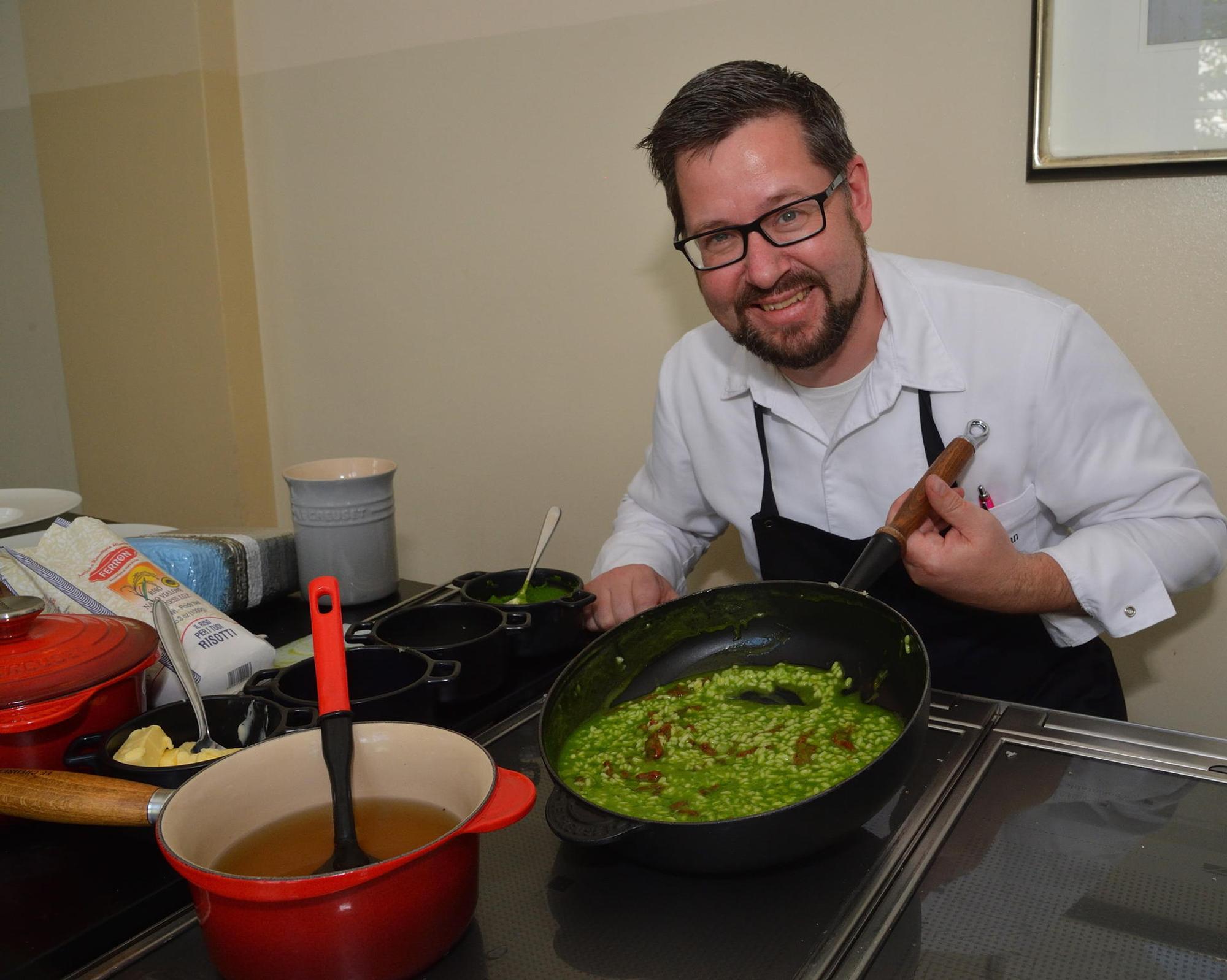Graun kocht Risotto