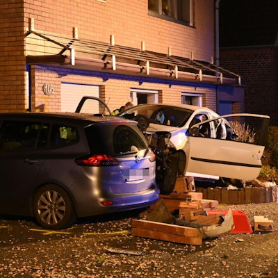 Unfall Türnich Vorgarten III