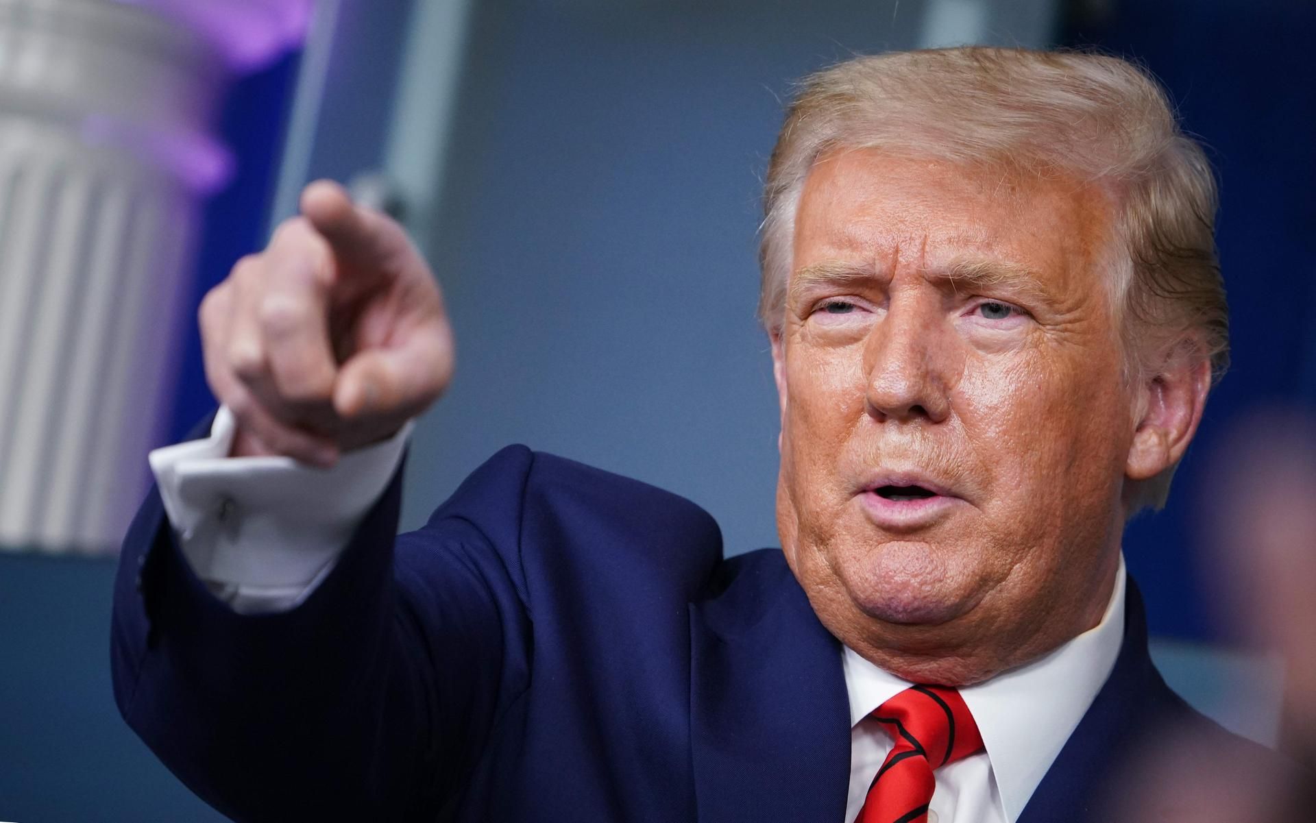 Donald Trump 010920