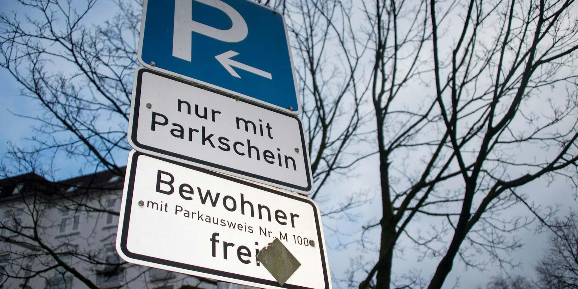 Anwohner-Parkausweis dpa