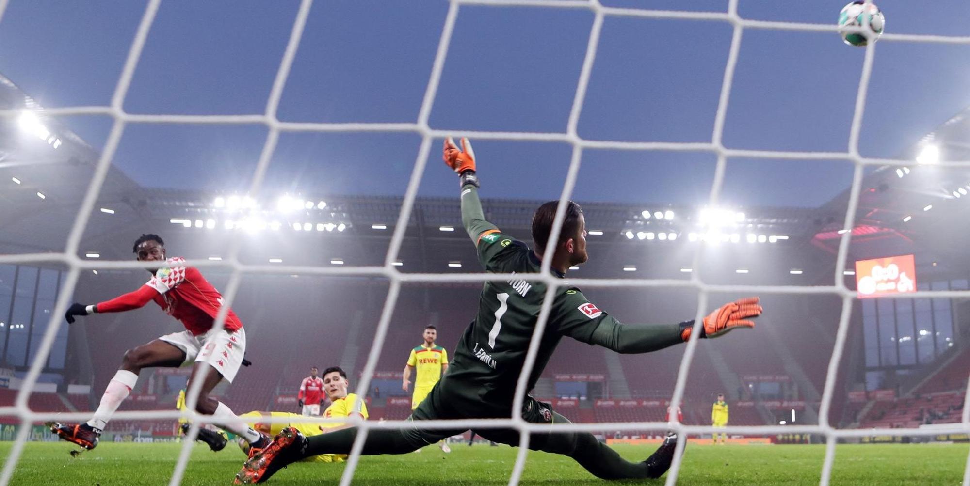 Timo Horn gegen Mainz
