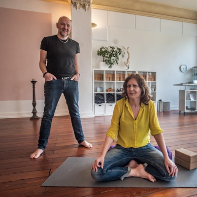 leverkusen-yogaya-ALF_9150