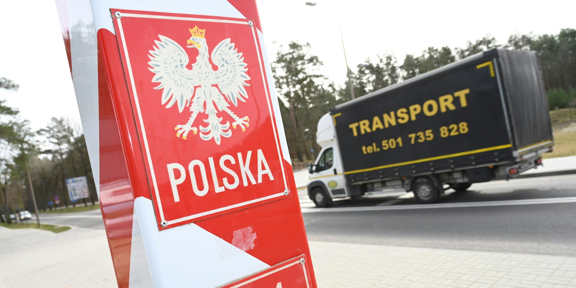 Symbolbild Grenzübergang Polen Deutschland