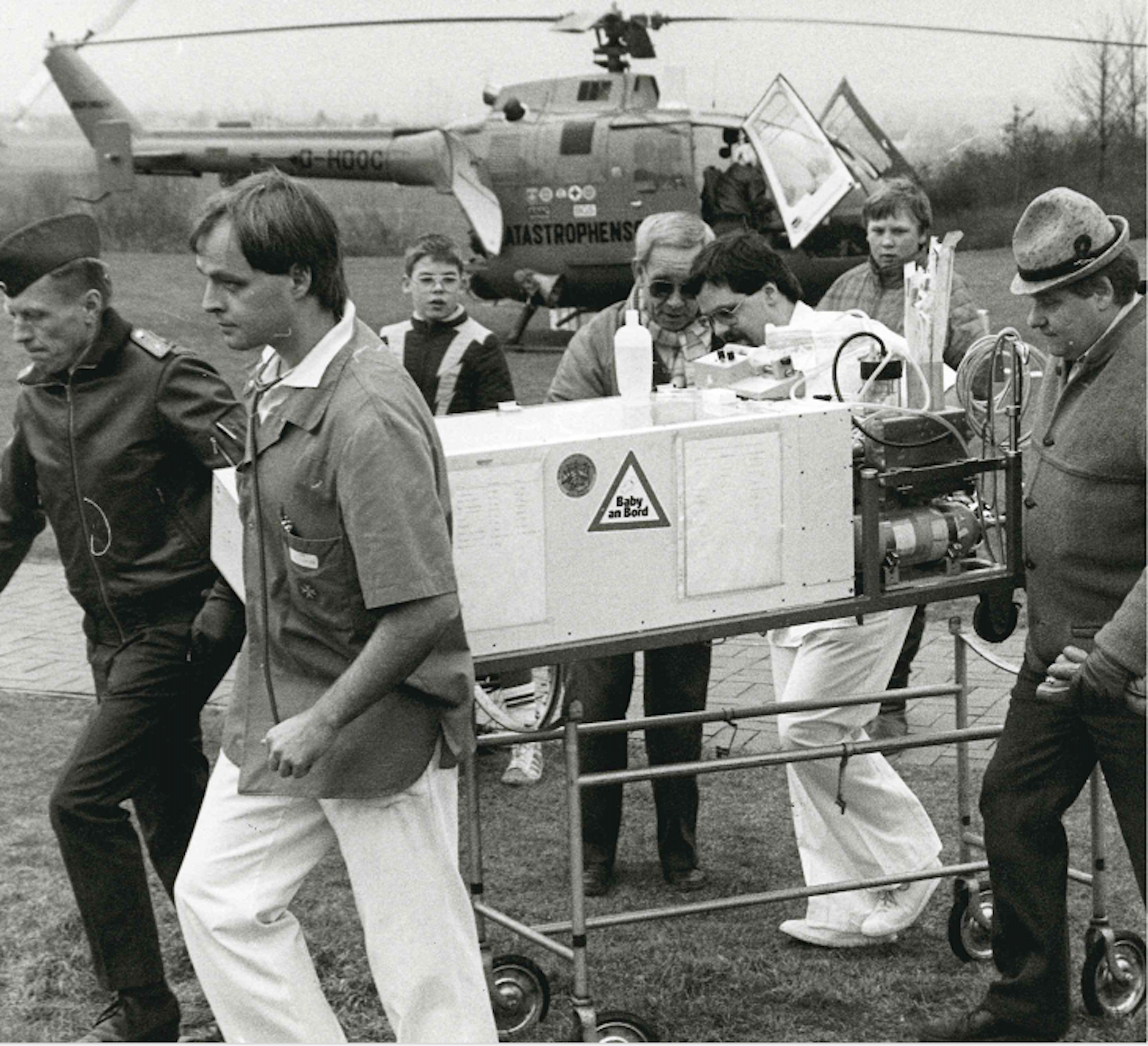 Helikopter Transport zur Kinderklinik