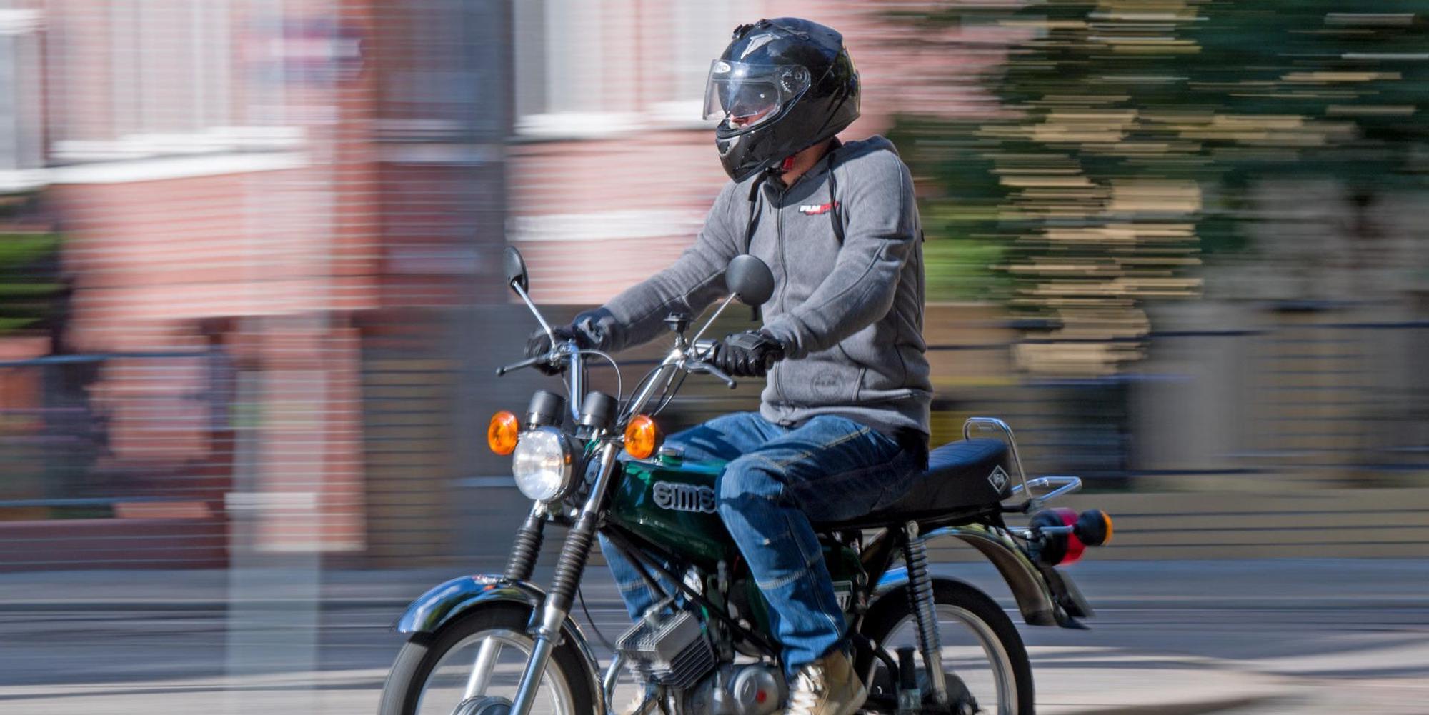 Moped Symbolbild