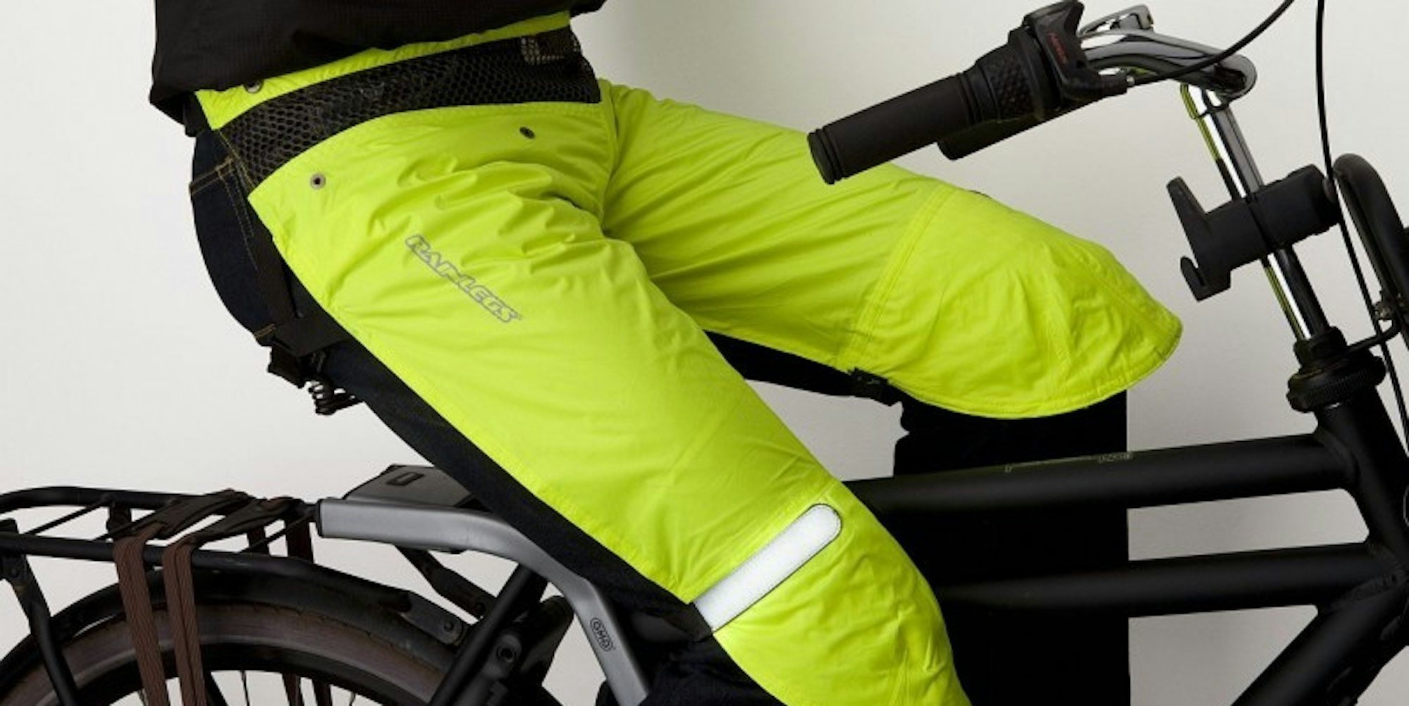 rainlegs_fluorescent_witte_achtergrond