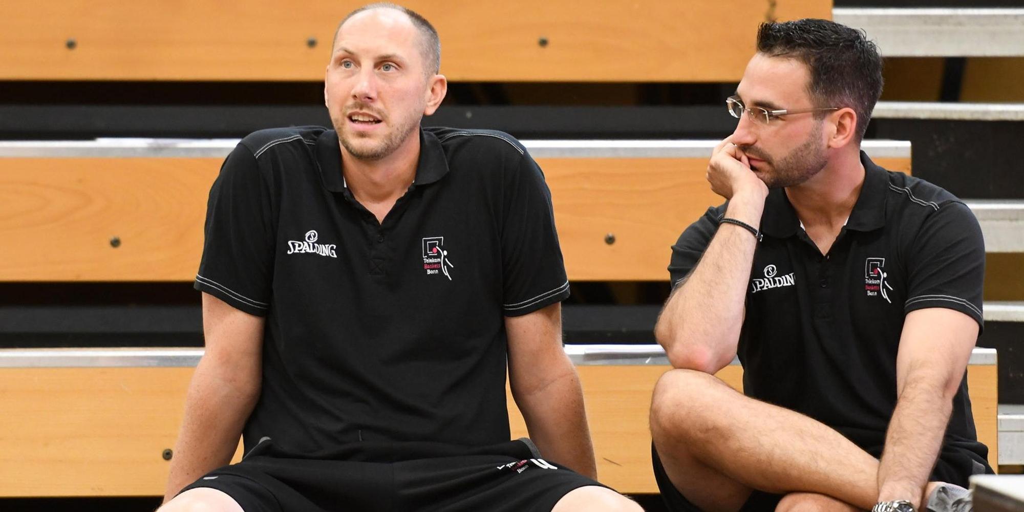 Baskets_19_20_Trainer_Paech_und_O_Shea
