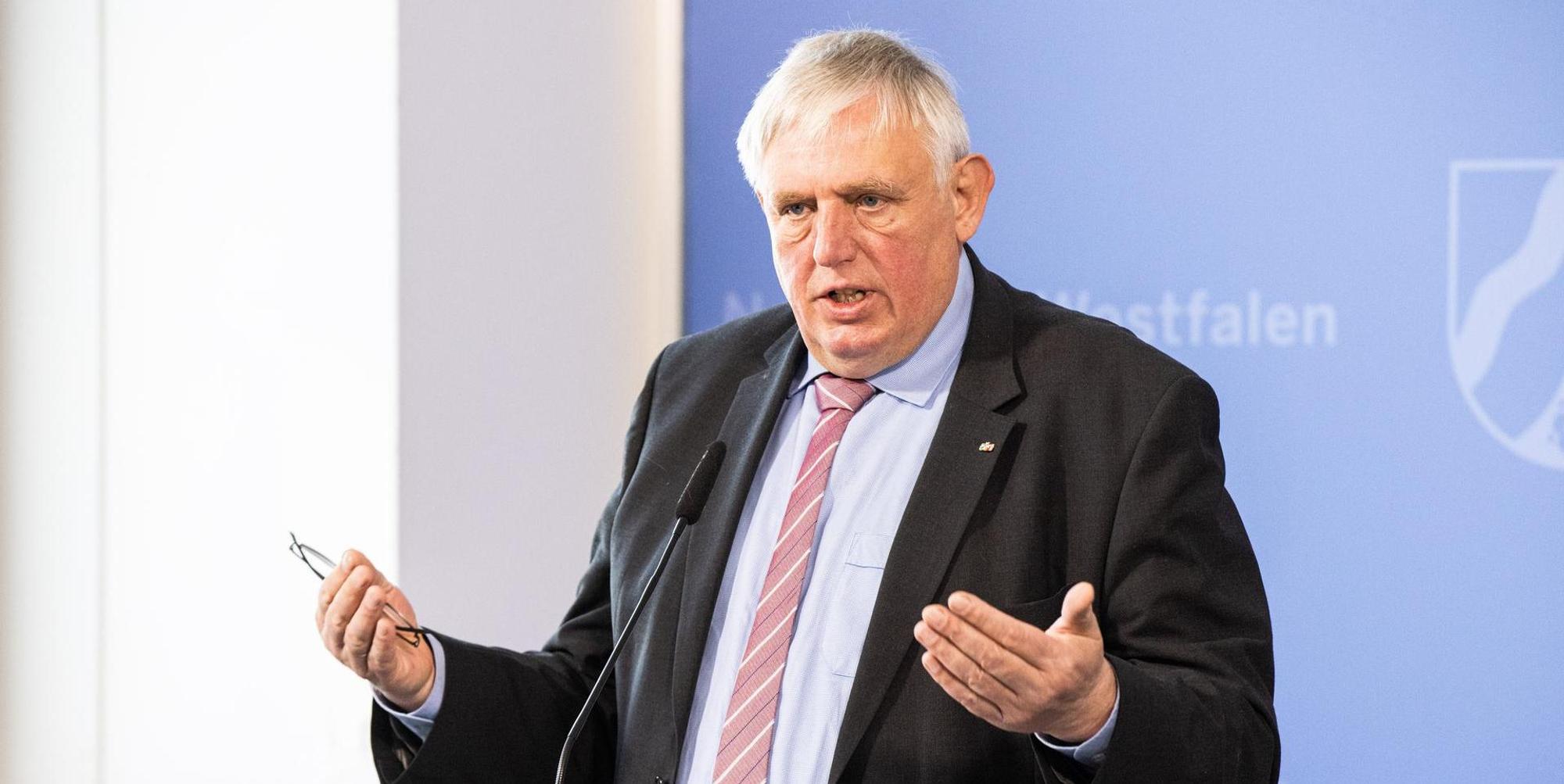 Laumann zum Astrazenecastopp