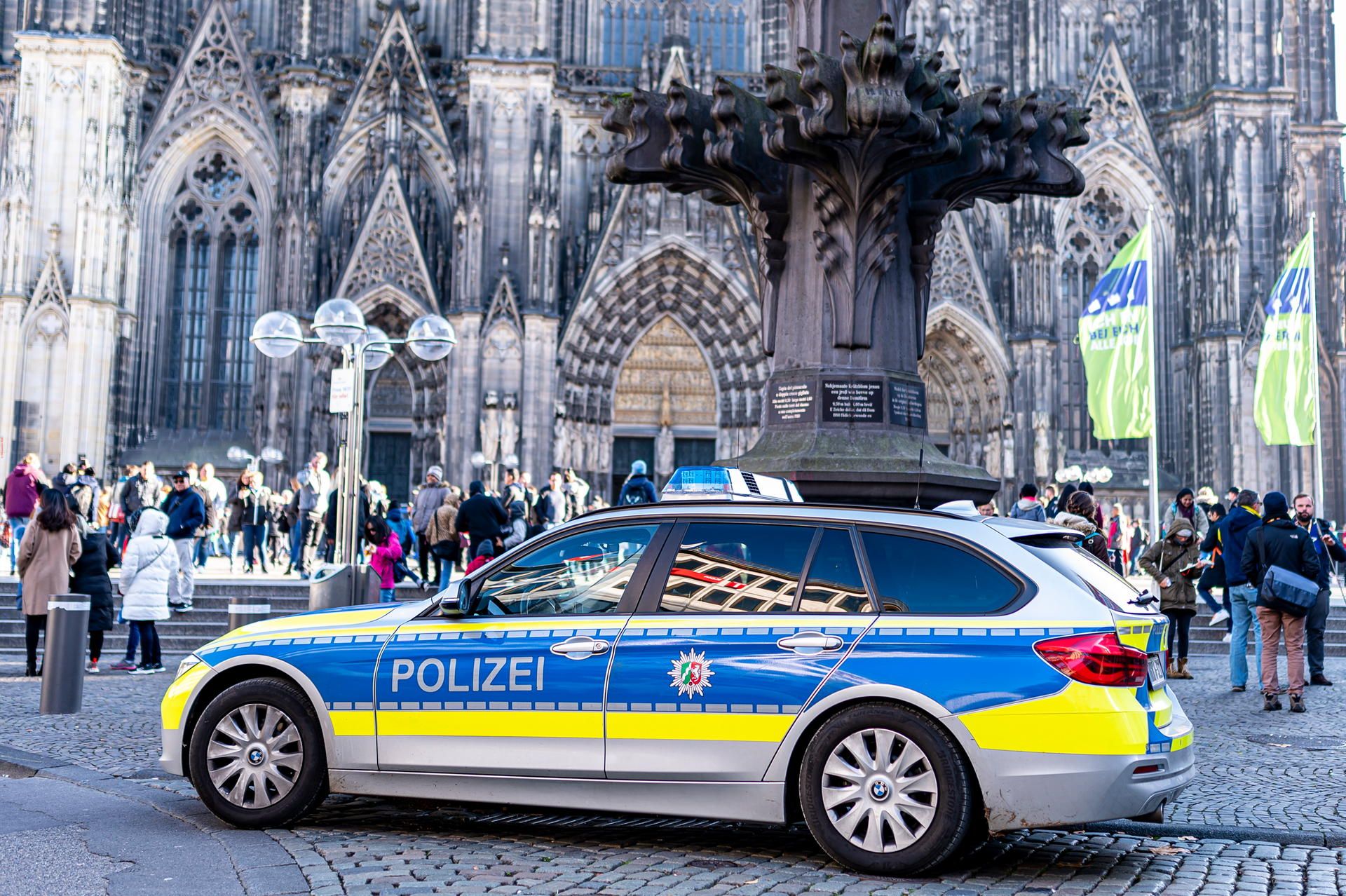 Polizei Domplatte ROLL 281119