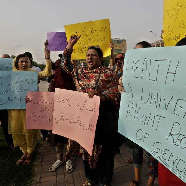 Transgender_protest_49461224