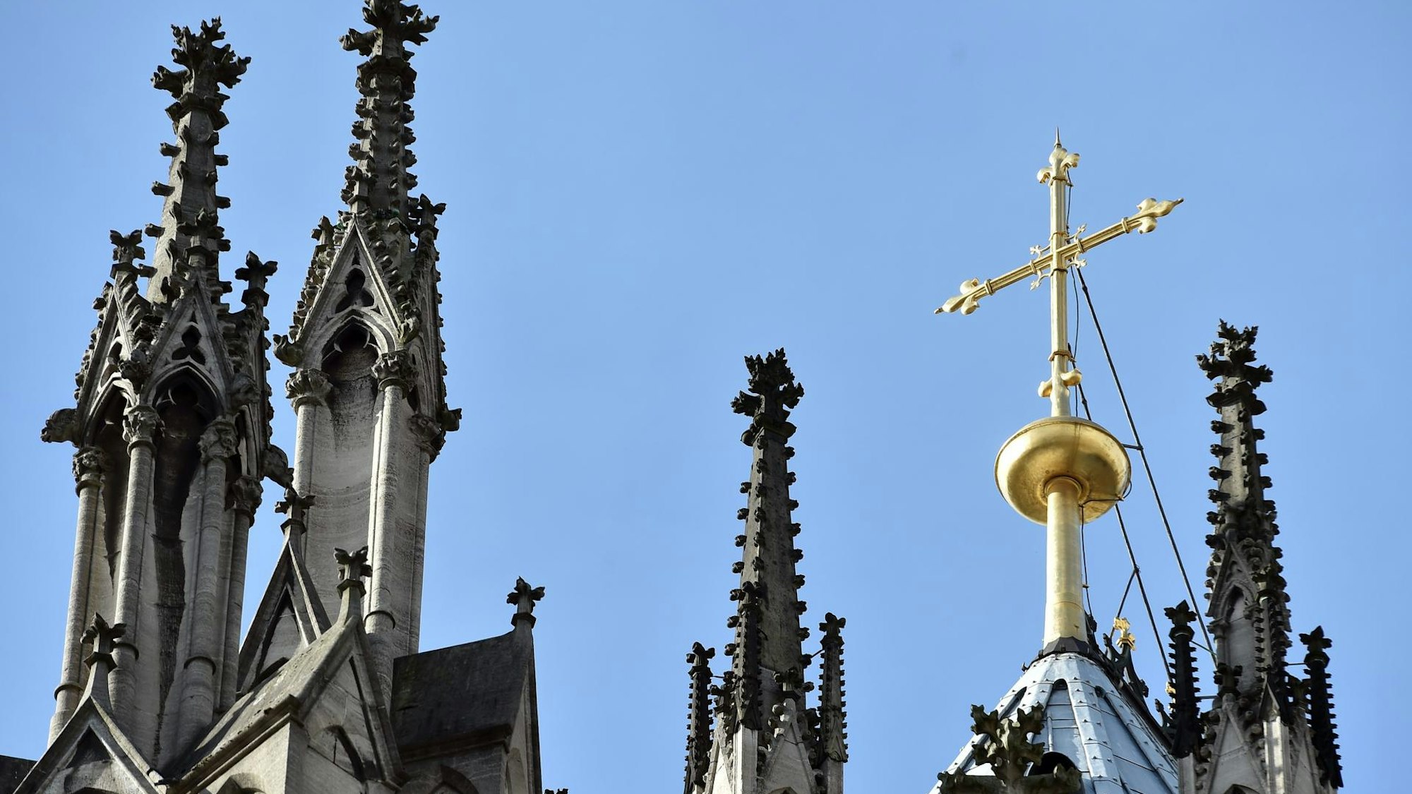 Erzbistum Köln Dom Gutachten