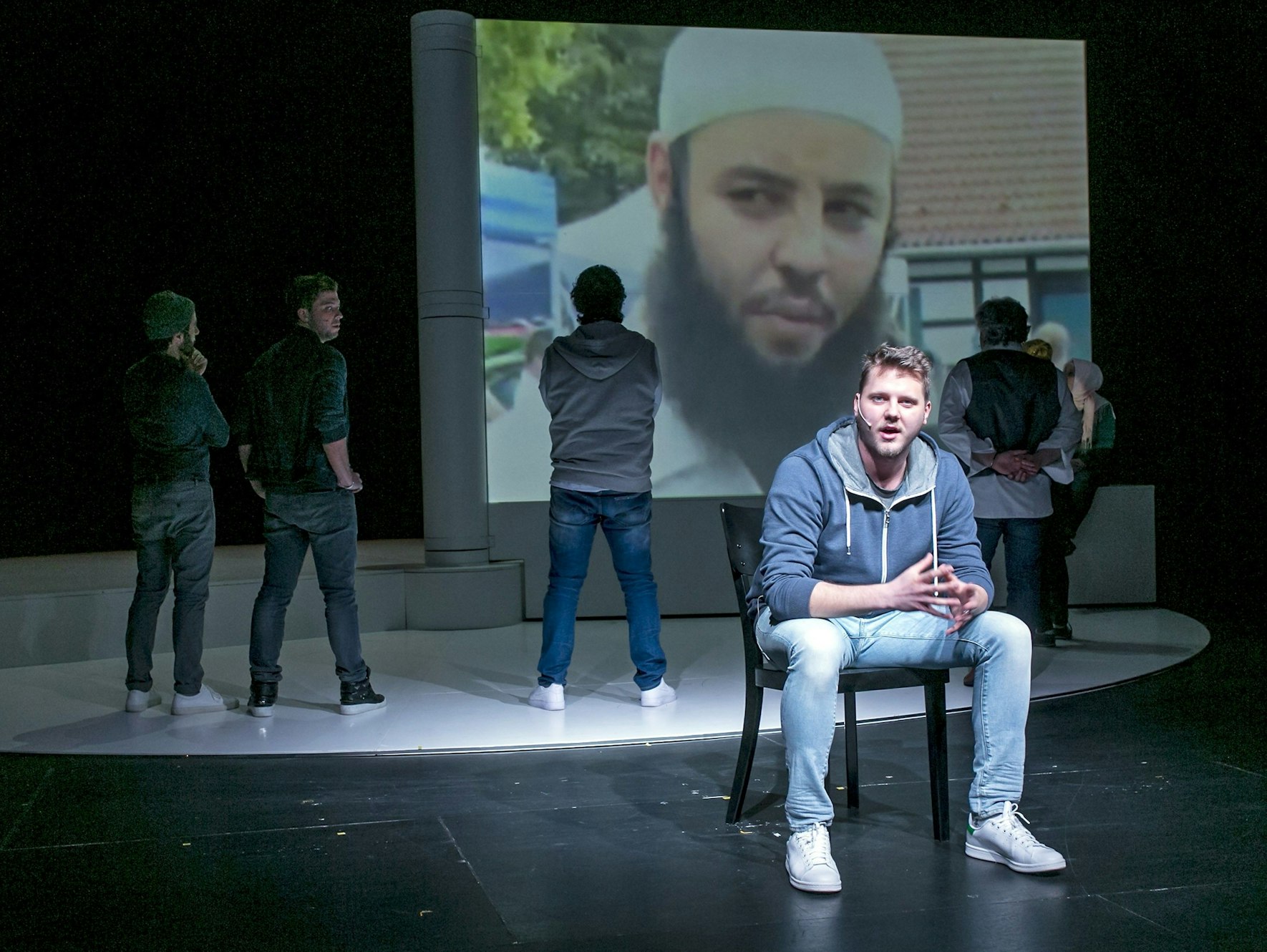 Schauspiel Glaubenskrieg