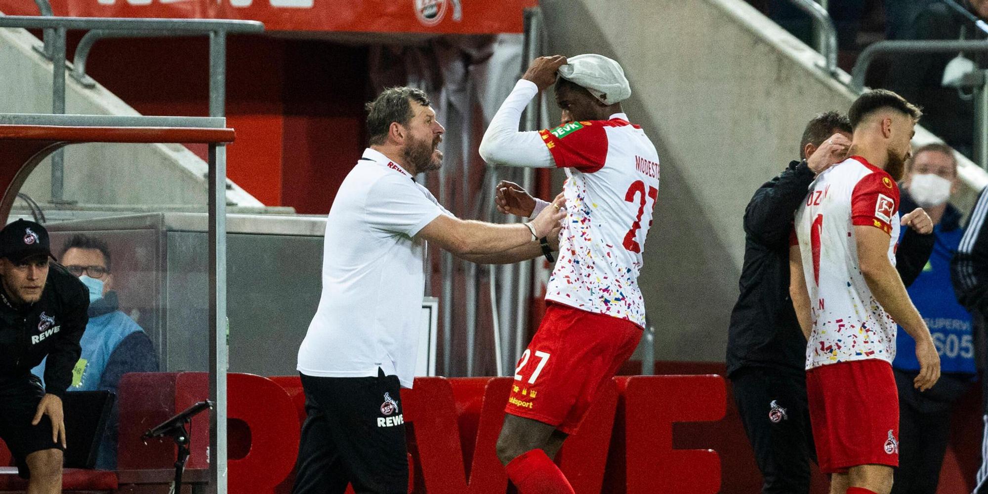 Baumgart liest Modeste die Leviten