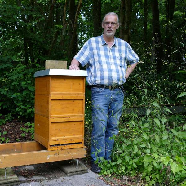 Bienen_Imker_Much1