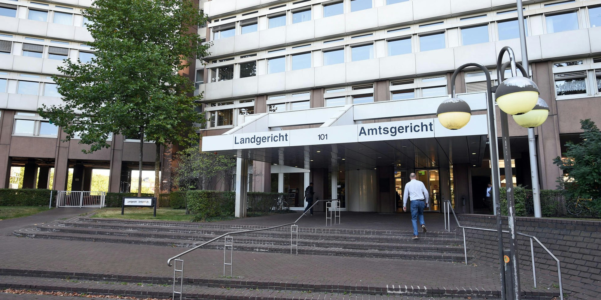 DPA_Land_und_Amtsgericht_Koeln