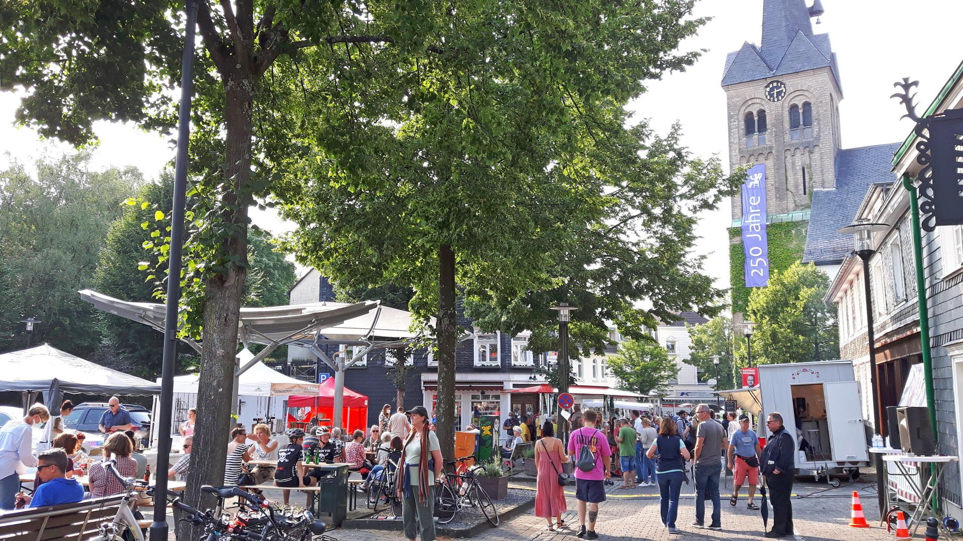 WU_feierabendmarkt-burscheid_(3)