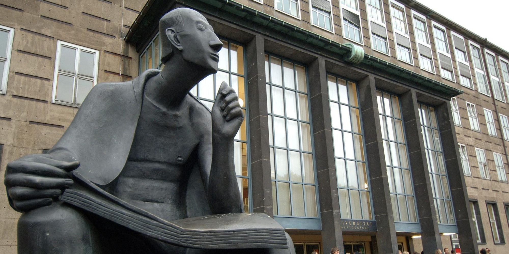 Albertus-Magnus-Platz Köln