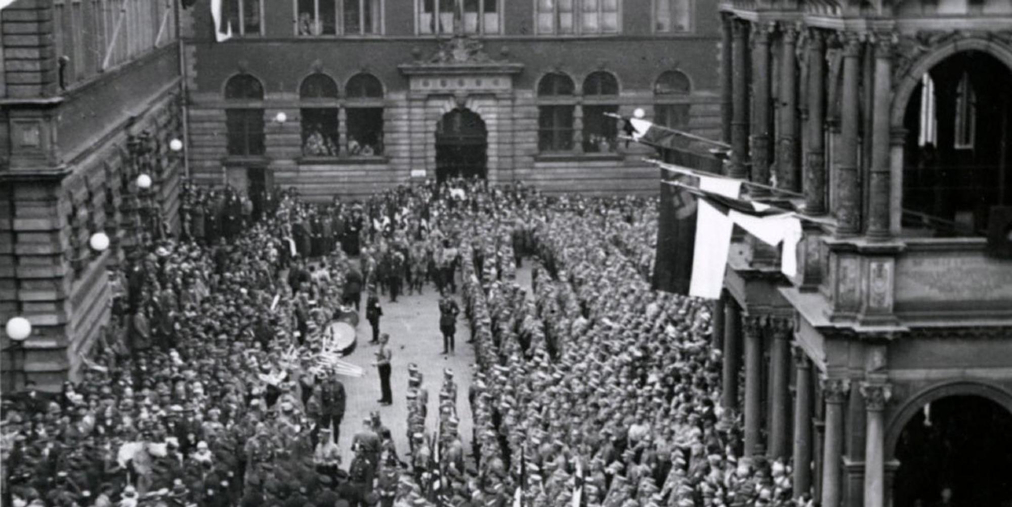 Machtuebernahme_Rathaus