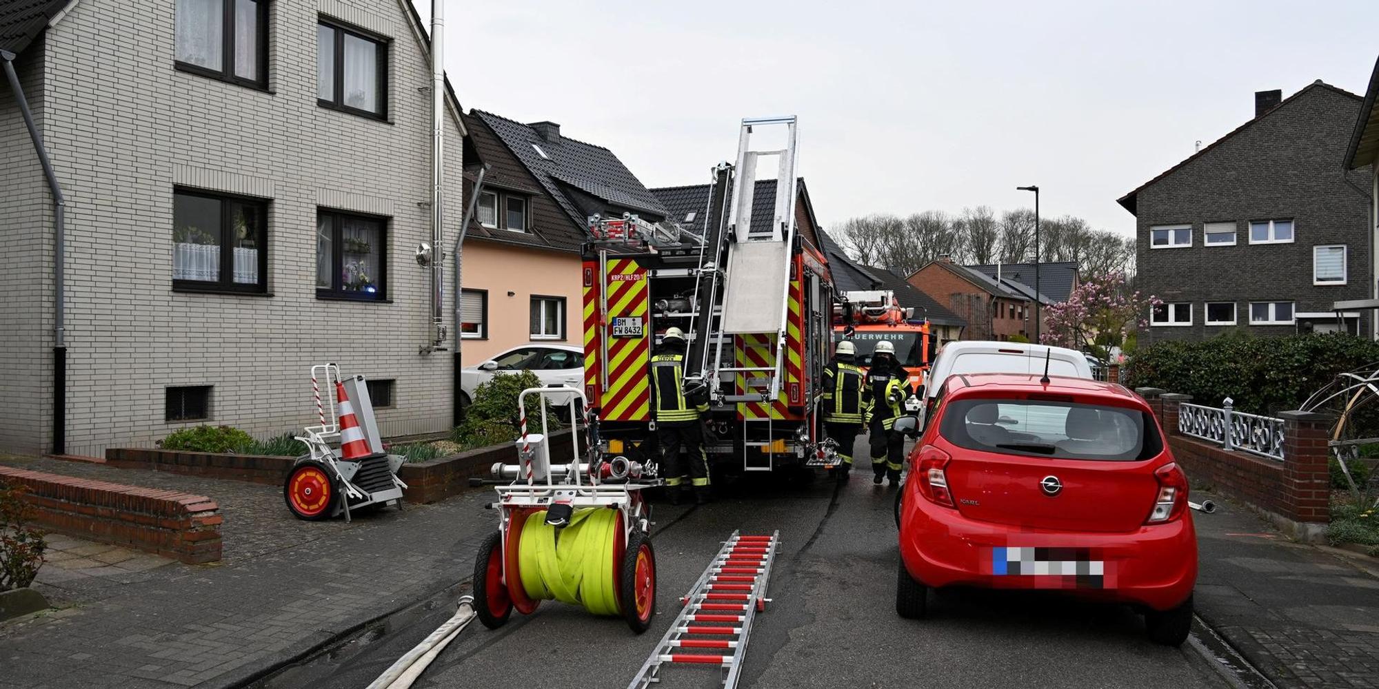 Brand_Dachstuhl_Kerpen_Horrem_(2)
