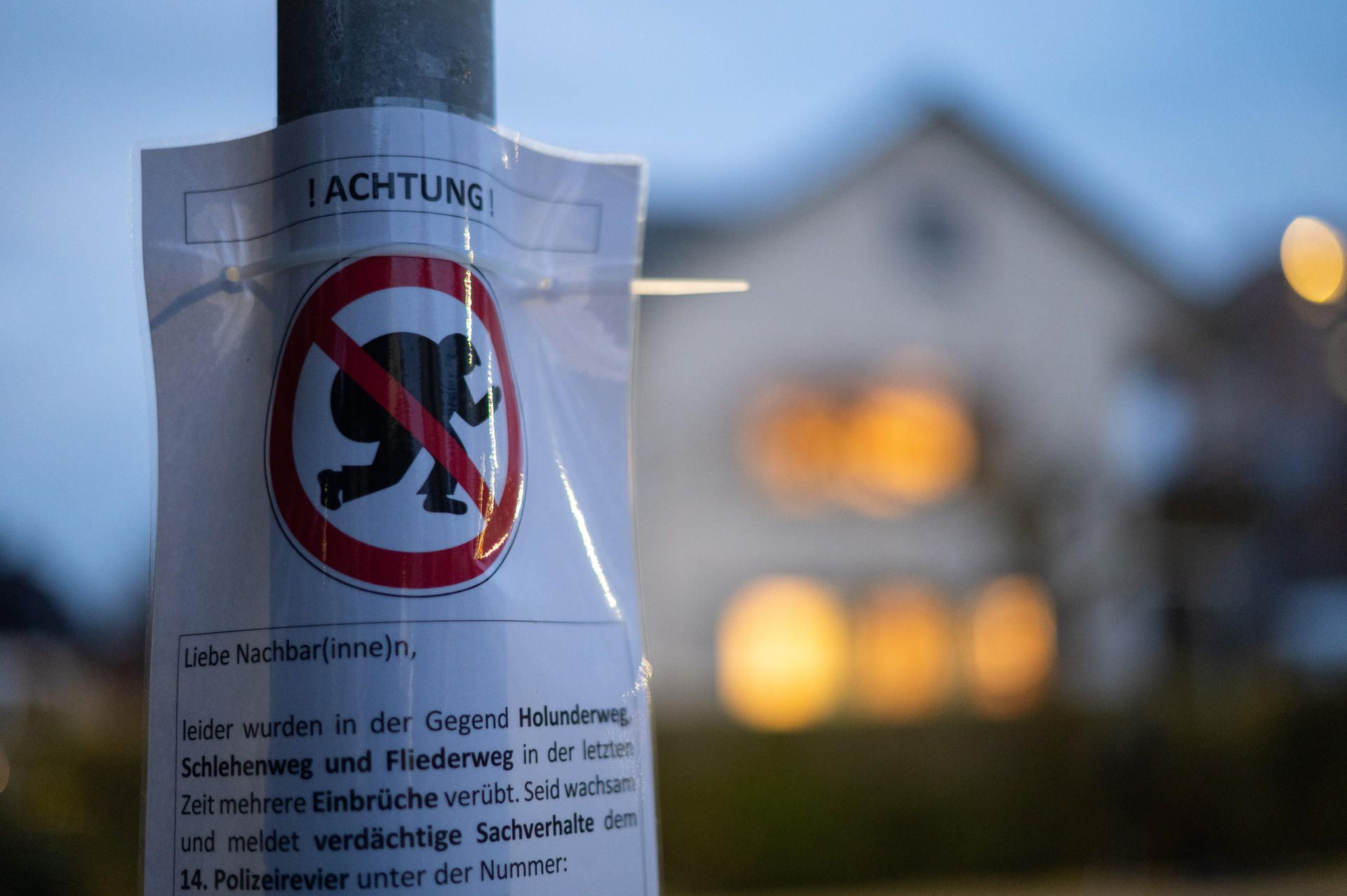 Einbrecher Einbruch Symbolbild