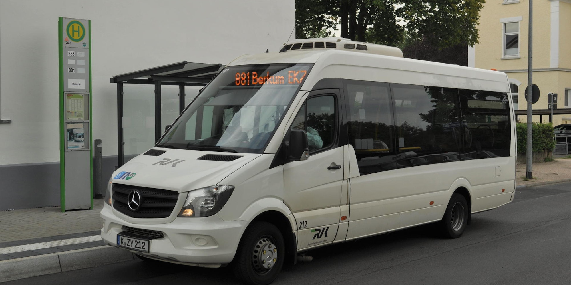 schulbus-klein-symbol