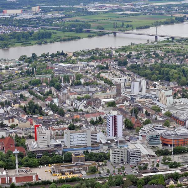 leverkusen-city-Luftbild-ALF_8022