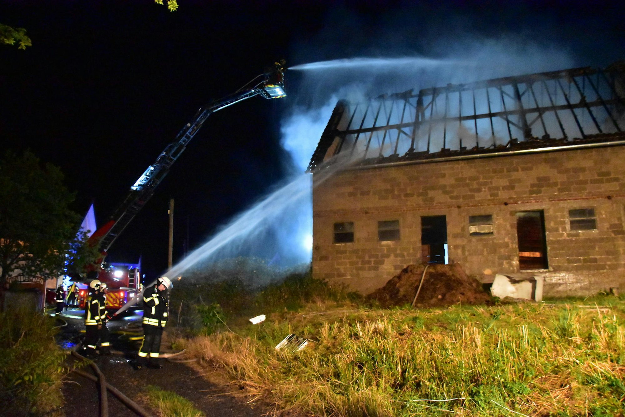 Scheune in hennef Brand2