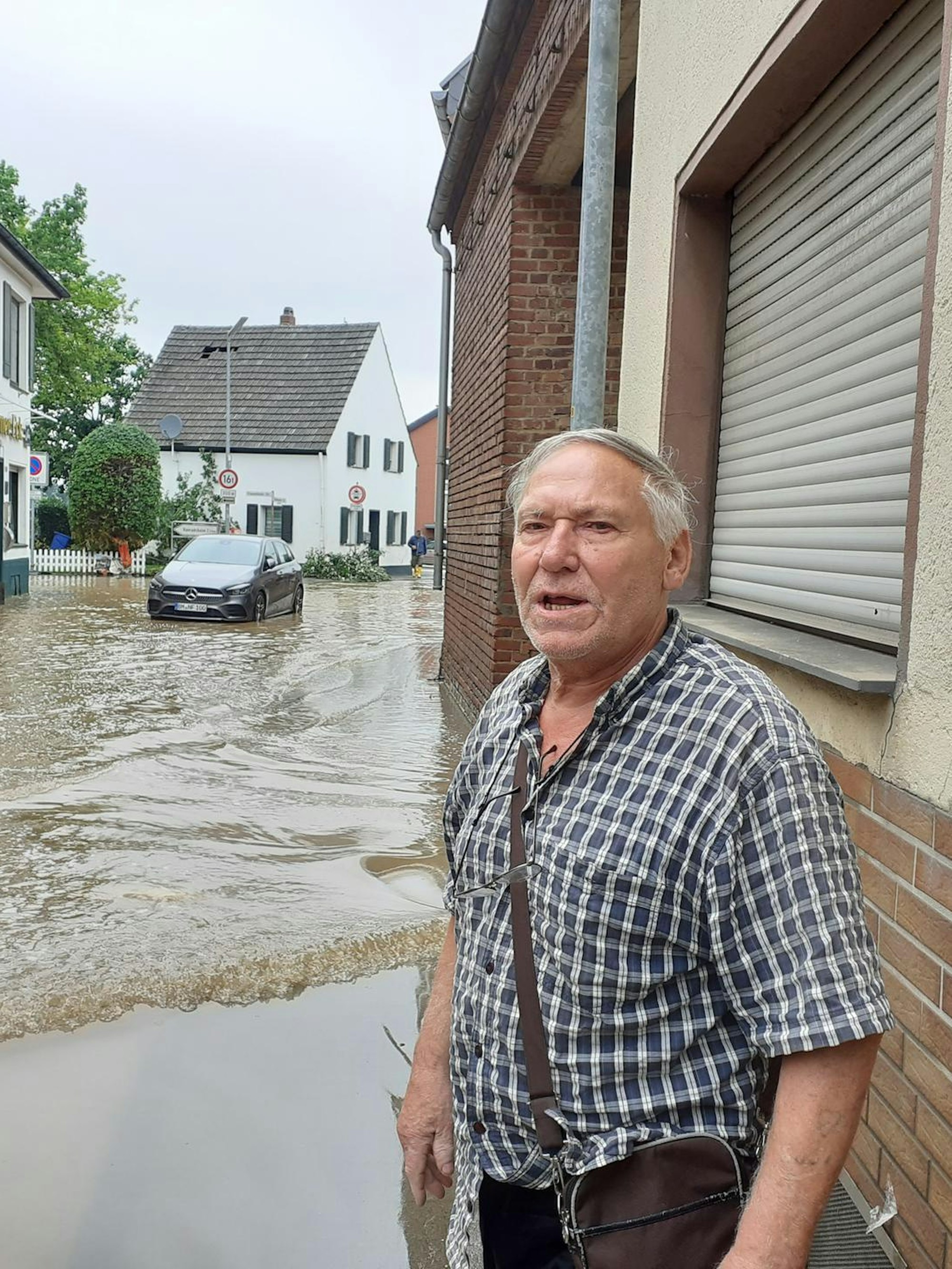 Siegfried Schönrock, Flut Erftstadt Blessem (2)