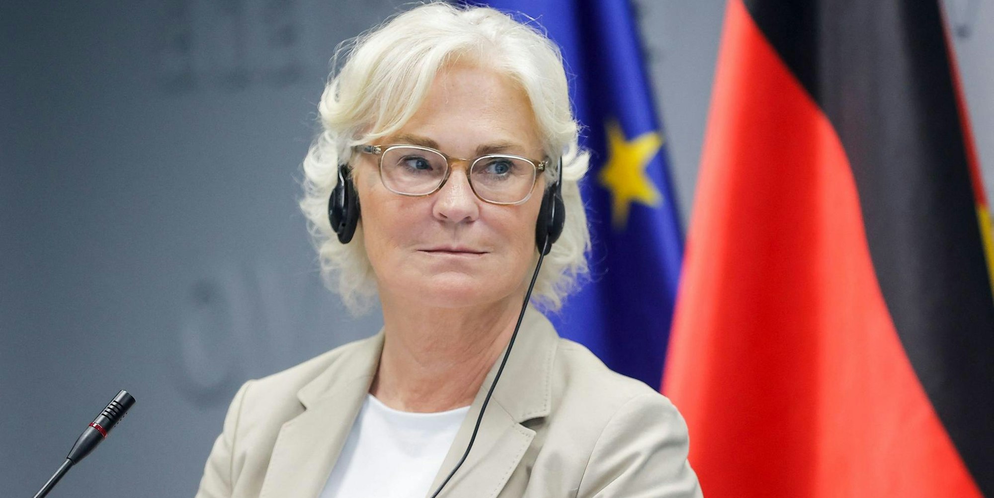 Lambrecht afp 090522