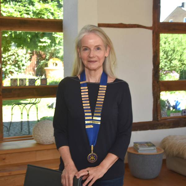 bg-Rotary-Praesidentin-Beate-Braun-FTZ (2)