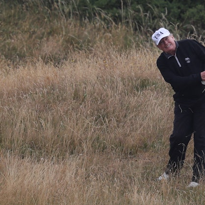 Donald Trump Golf DPA 290322