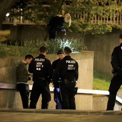 Polizisten Ebertplatz Kontrolle abends