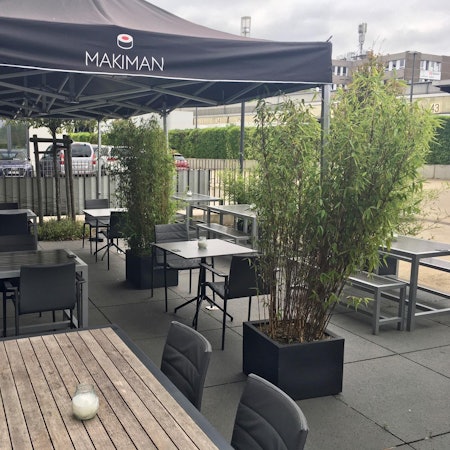 lauschig makiman außen 2