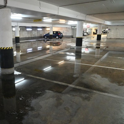 Tiefgarage Bergischer Löwe 030821