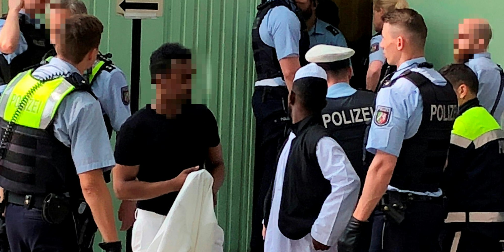 Terroralarm Kölner Bahnhof gepixelt