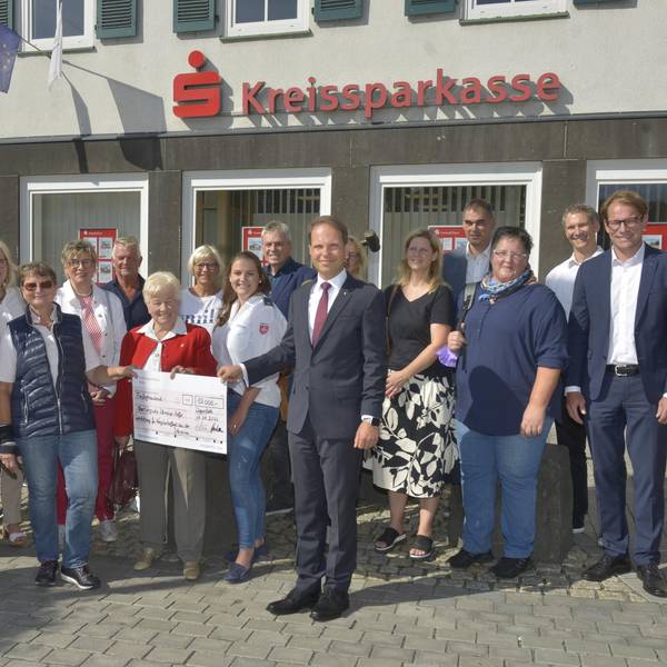 lzScheckübergabeKSK 20220912