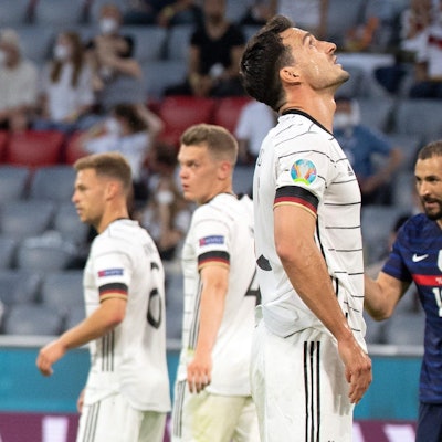 hummels ärgert sich