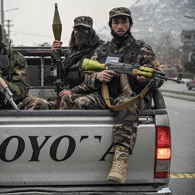 Taliban Kämpfer 310122