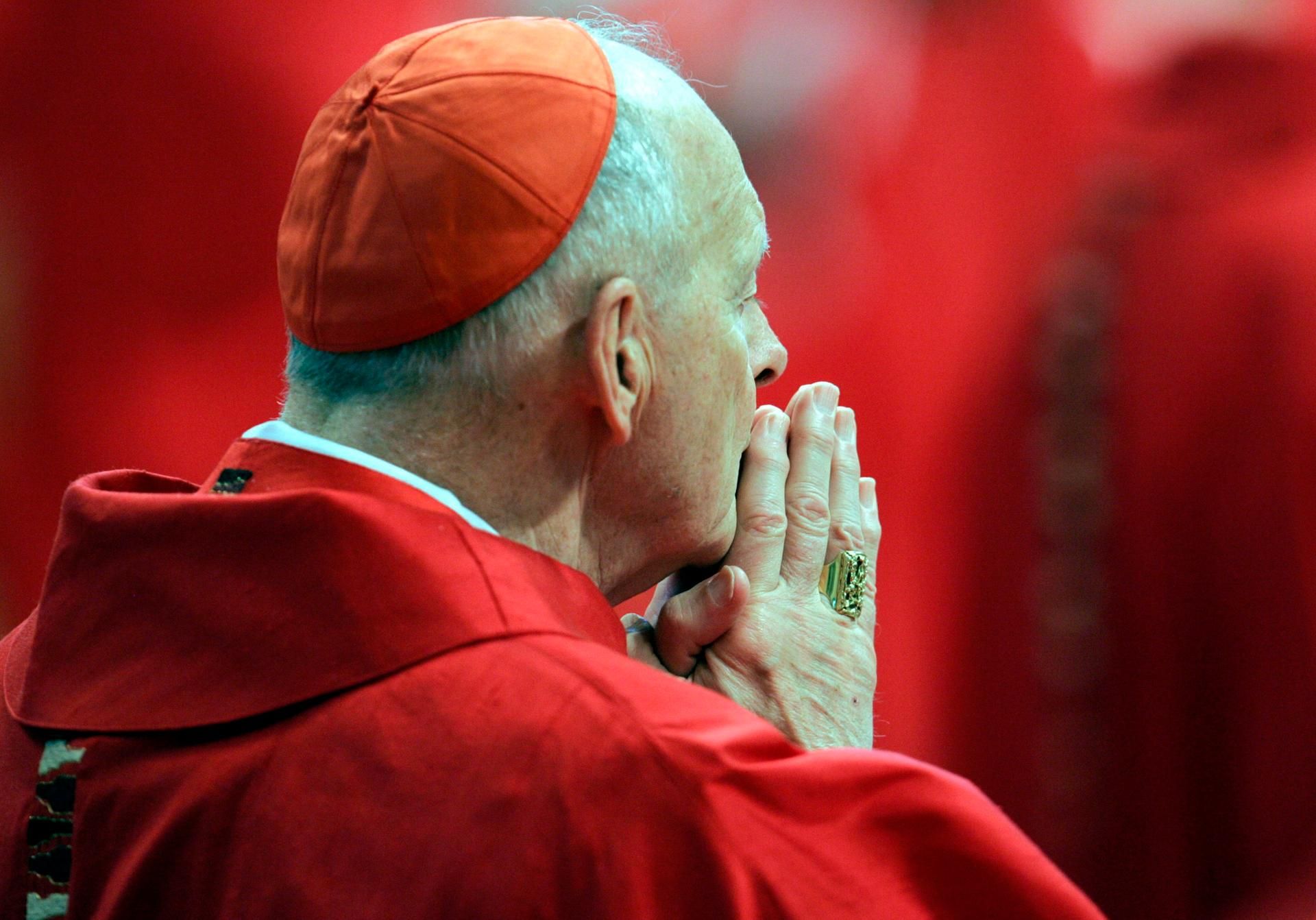 McCarrick alleine