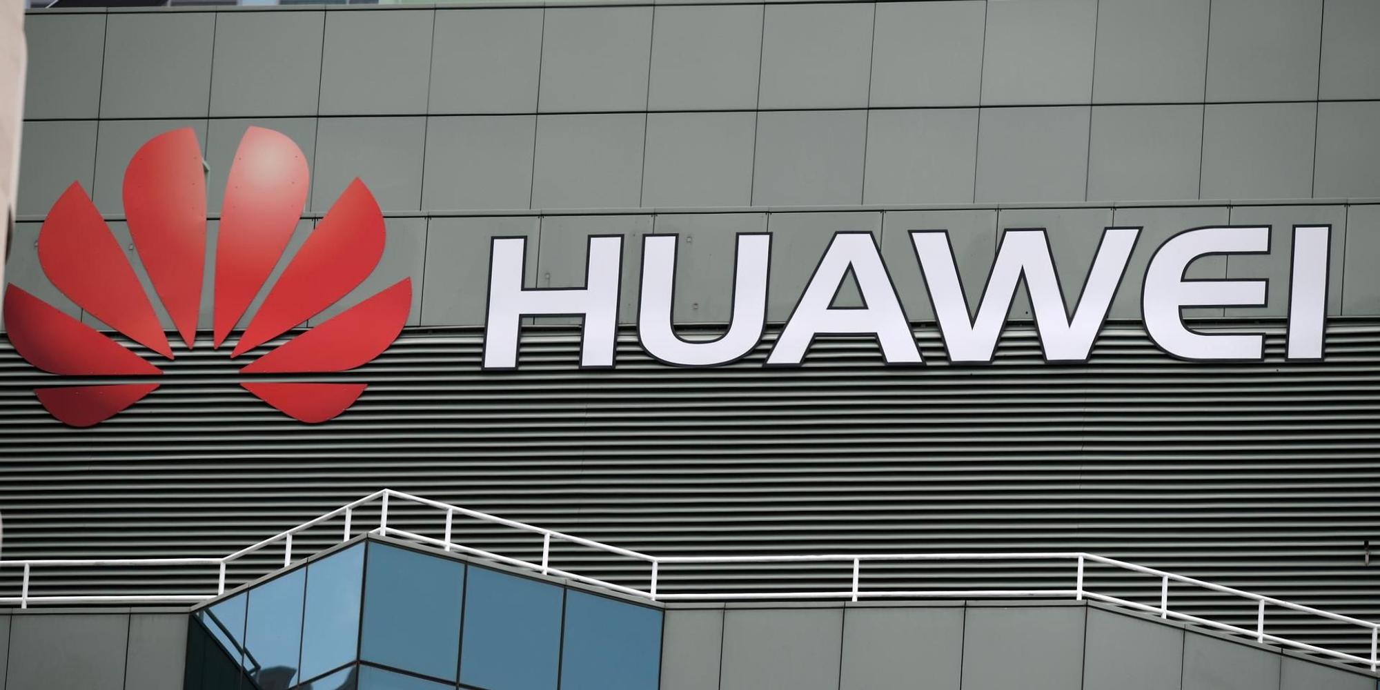Huawei Logo