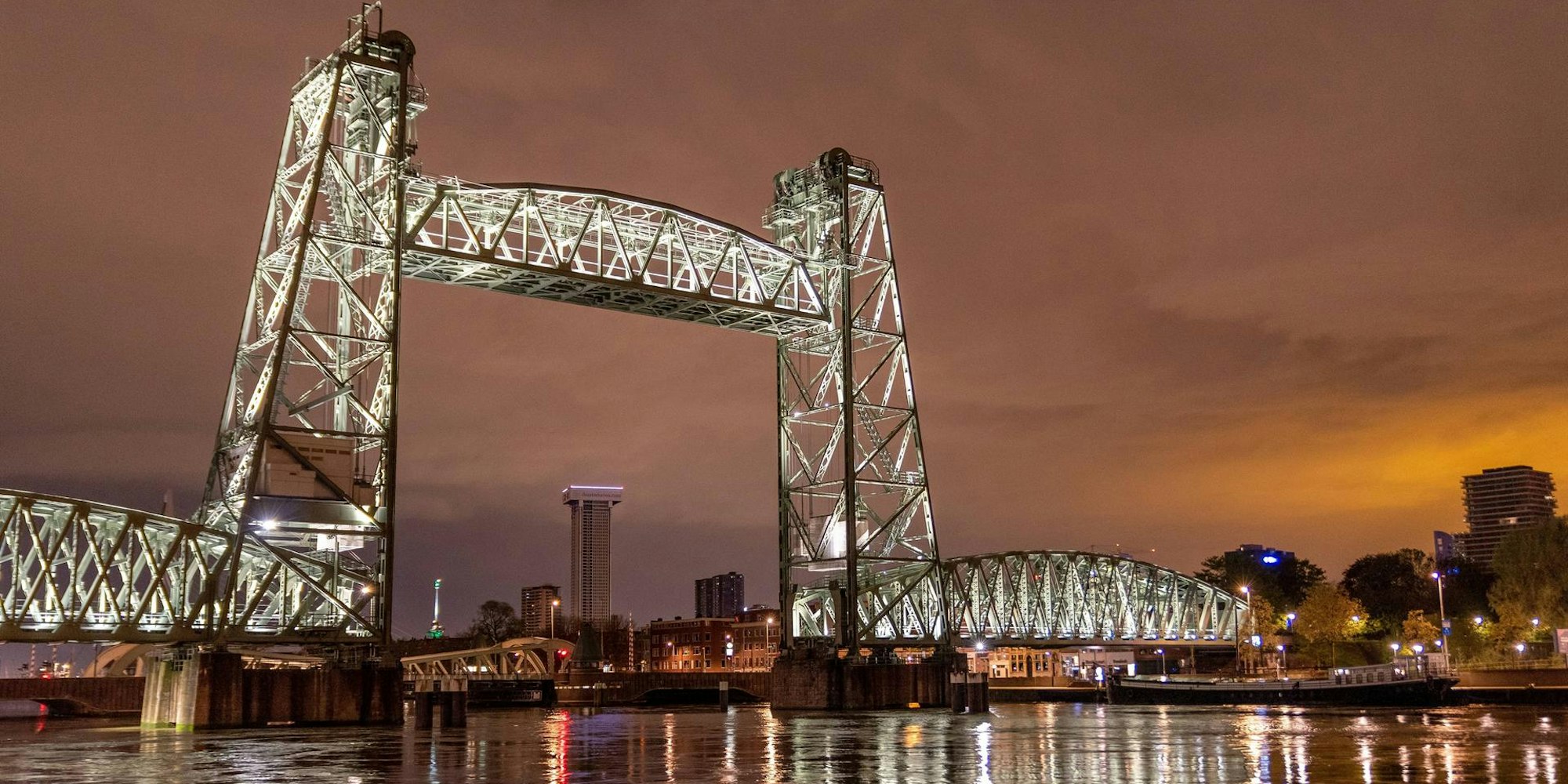 Rotterdam Brücke IMAGO