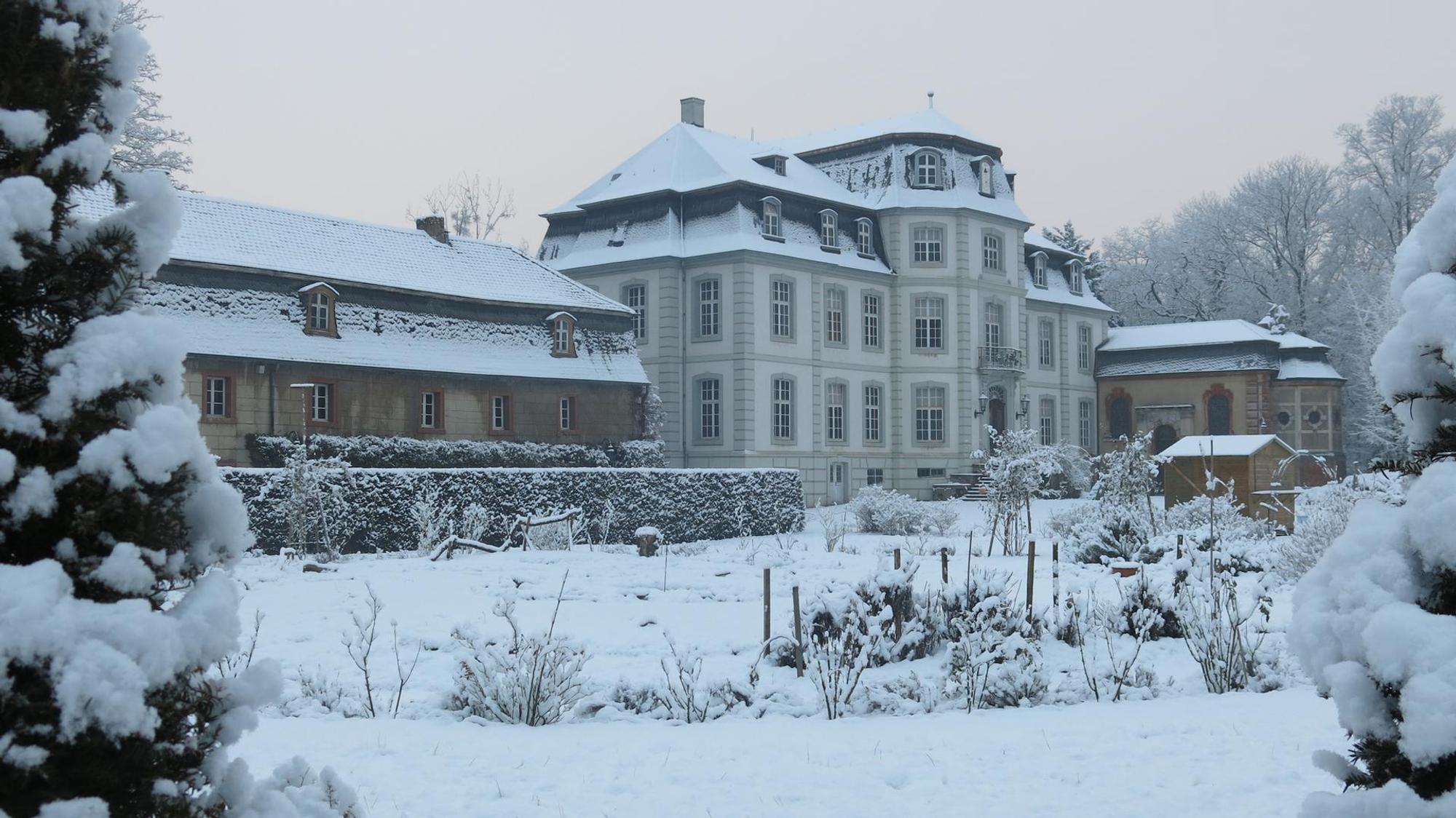 Schloss Türnich im Winter S. Hoensbroech