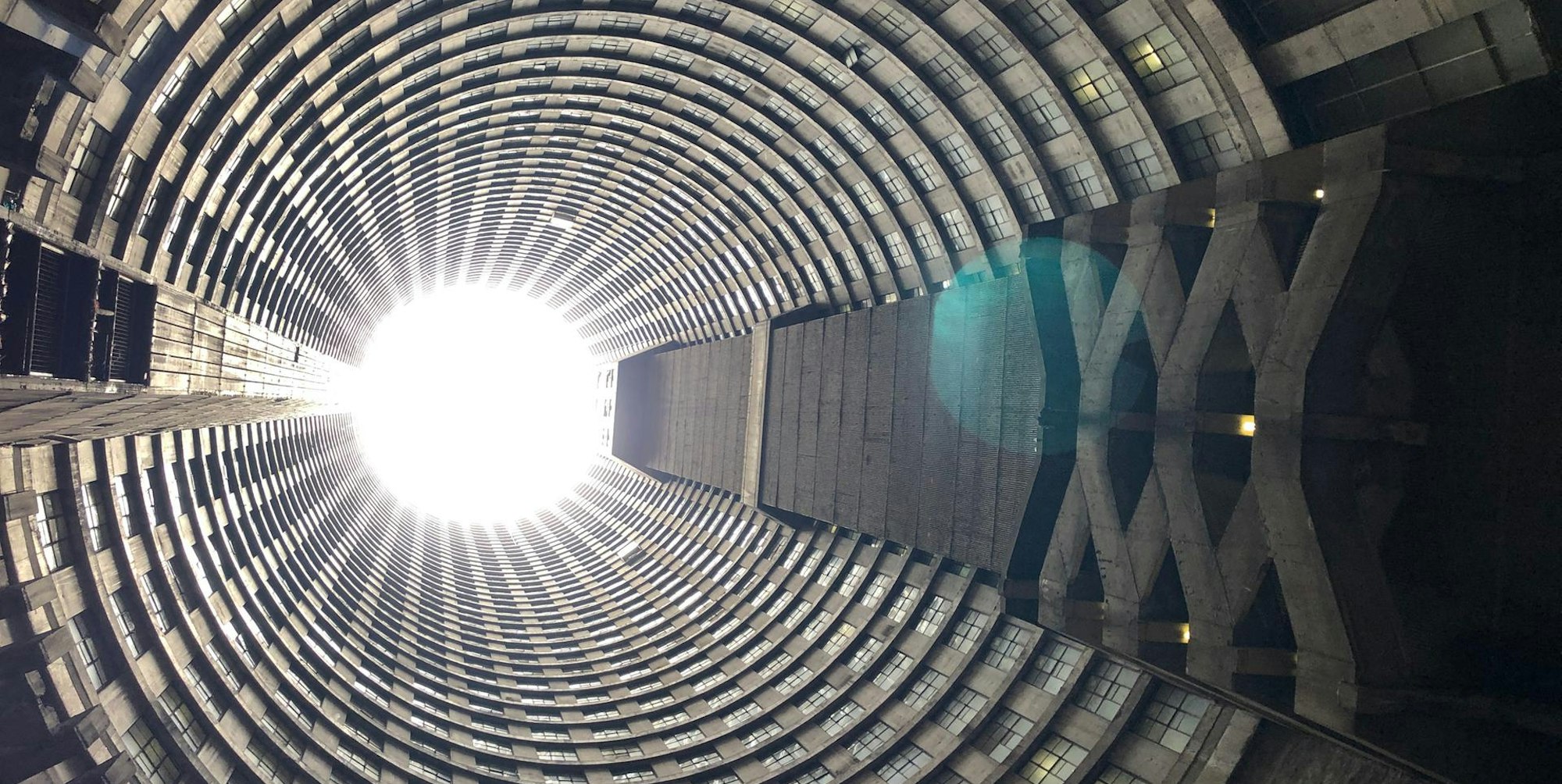 Ponte-Tower-Johannesburg-Inneres