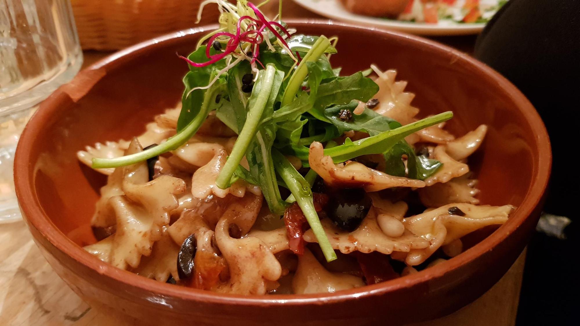 Bisu_Inslata di pasta fredda foto henn