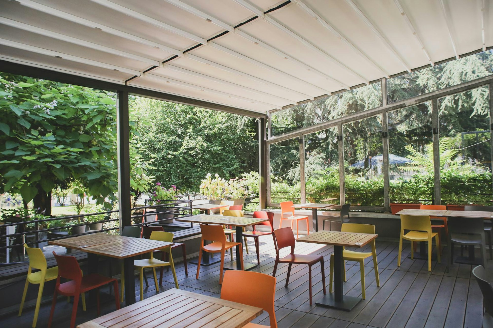 Stadtgarten Terrasse mit Dach