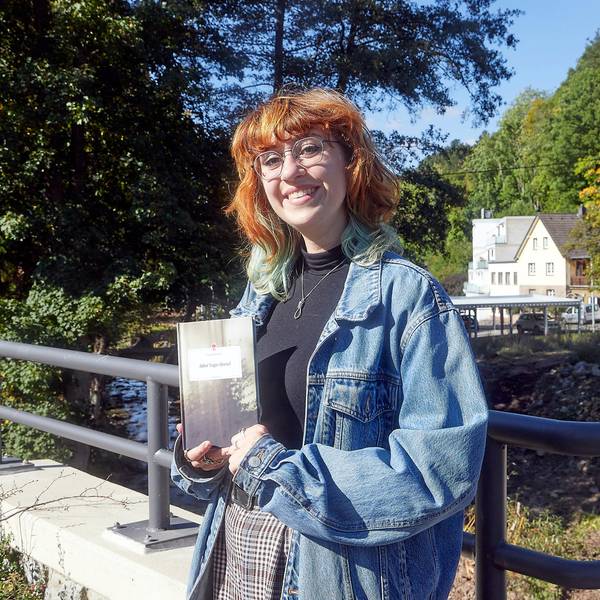 Autorin Sarah Binzenbach